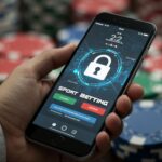 How to stay safe using betting sites on mobile in SA